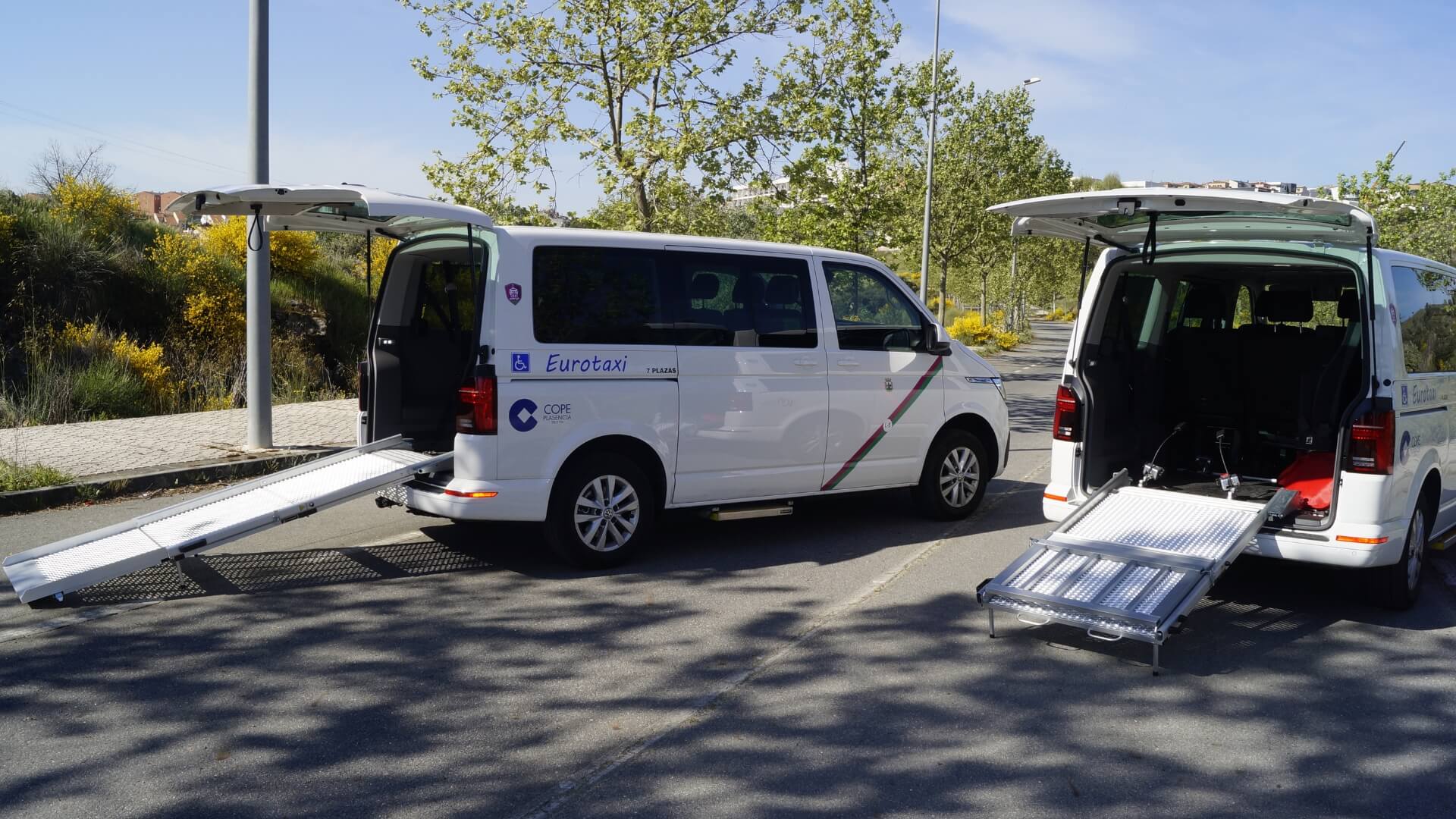 Taxi adaptado en plasencia-seguridad respeto 7 plazas movilidad equipaje (3)